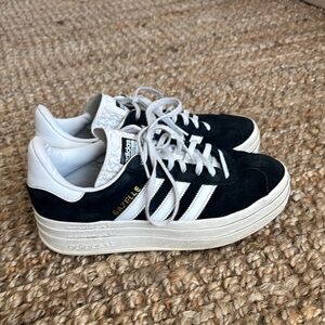 Adidas Gazelle Platform Bold Sneaker
